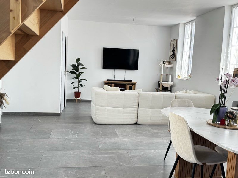 Appartement à louer, 75m², Poix-de-Picardie