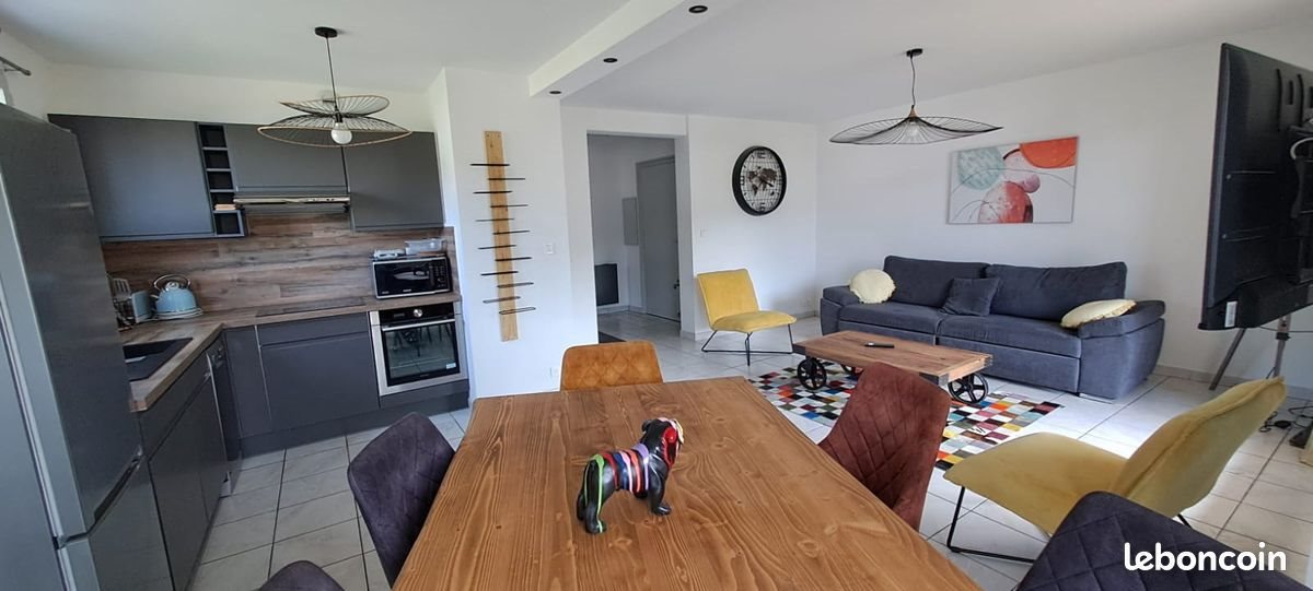 Appartement à louer, 63m², Marignier