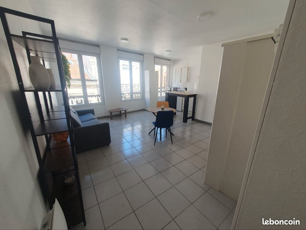 Appartement à louer, 30m², Saint-Etienne