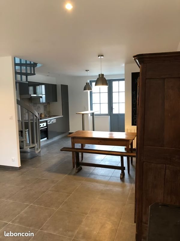 Maison à louer, 60m², Mortagne-sur-Sèvre
