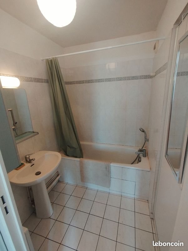 Appartement à louer, 29m², Pontault-Combault