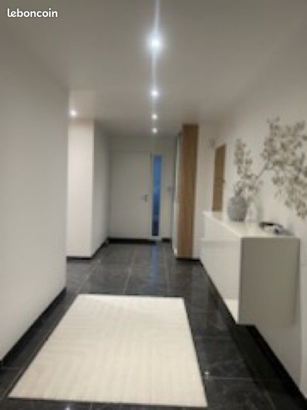Maison à vendre, 125m², Castine-en-Plaine