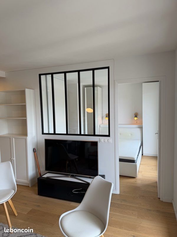 Appartement à louer, 39m², Courbevoie