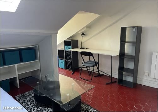 Appartement à louer, 12m², Versailles