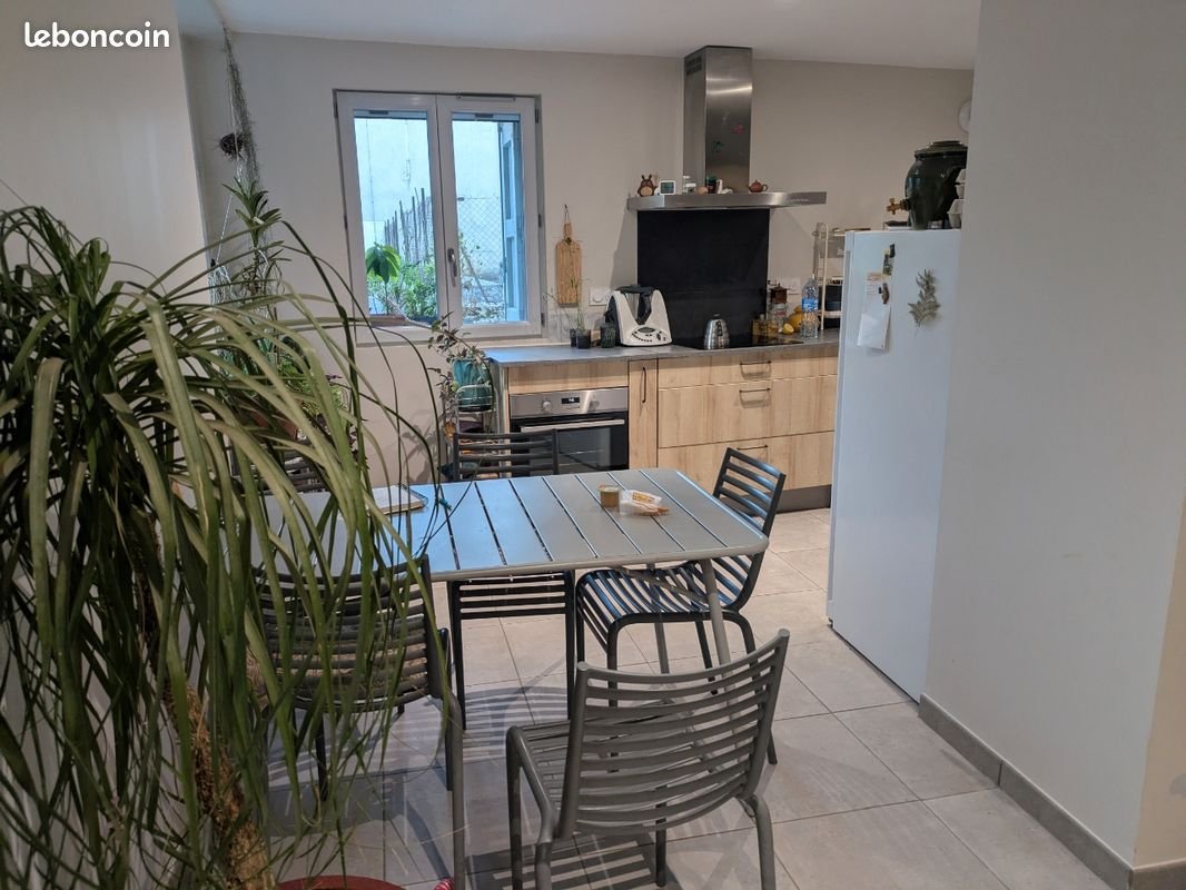 Maison à louer, 79m², La Cavalerie