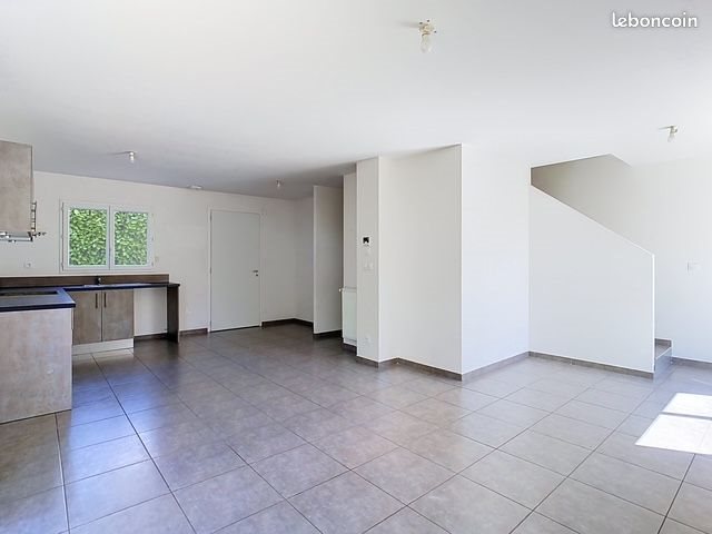 Maison à vendre, 101m², Rives