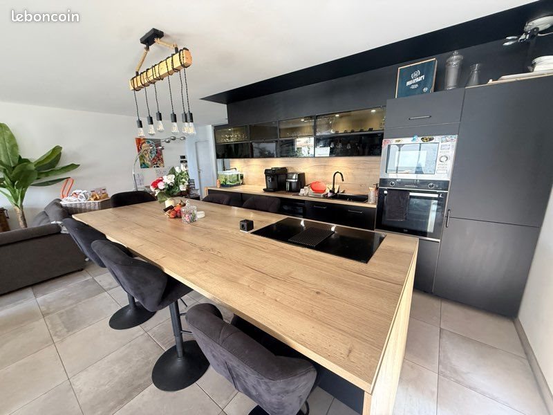 Maison à vendre, 113m², Pia
