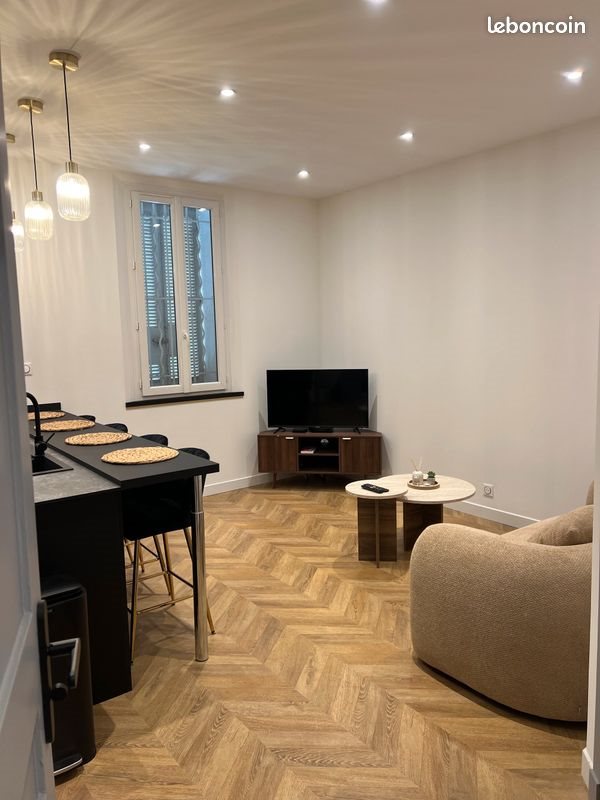 Appartement à louer, 40m², Toulon