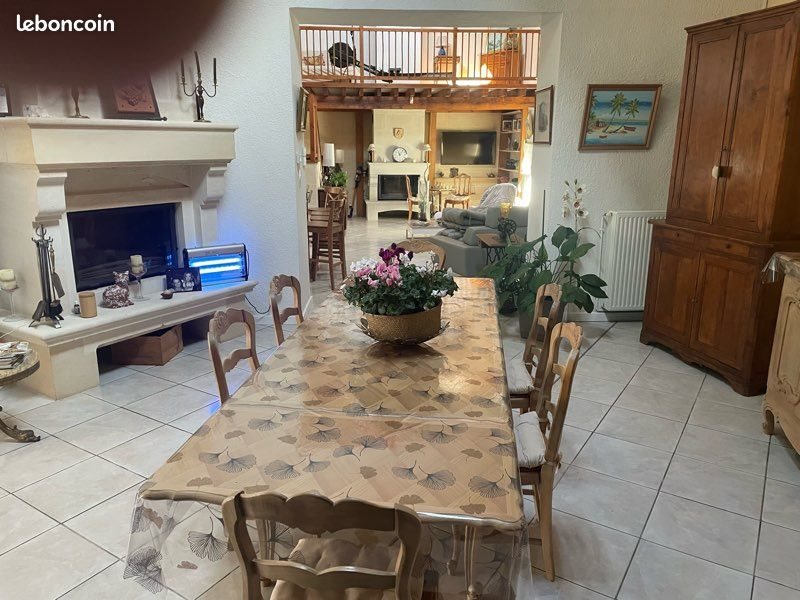 Maison à vendre, 380m², Saint-Genès-de-Castillon