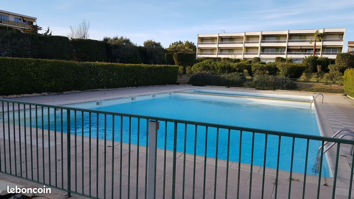 Appartement à louer, 68m², Antibes