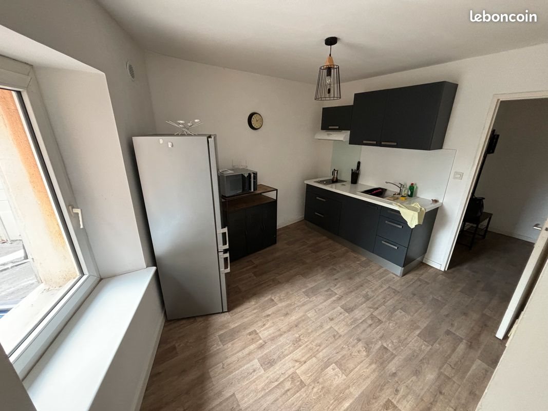 Appartement à louer, 33m², Marseille 6ème
