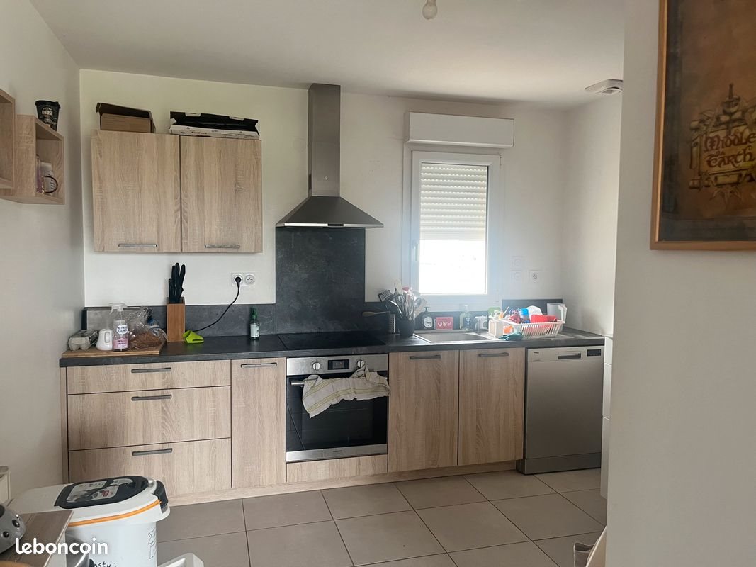 Appartement à louer, 74m², Ifs