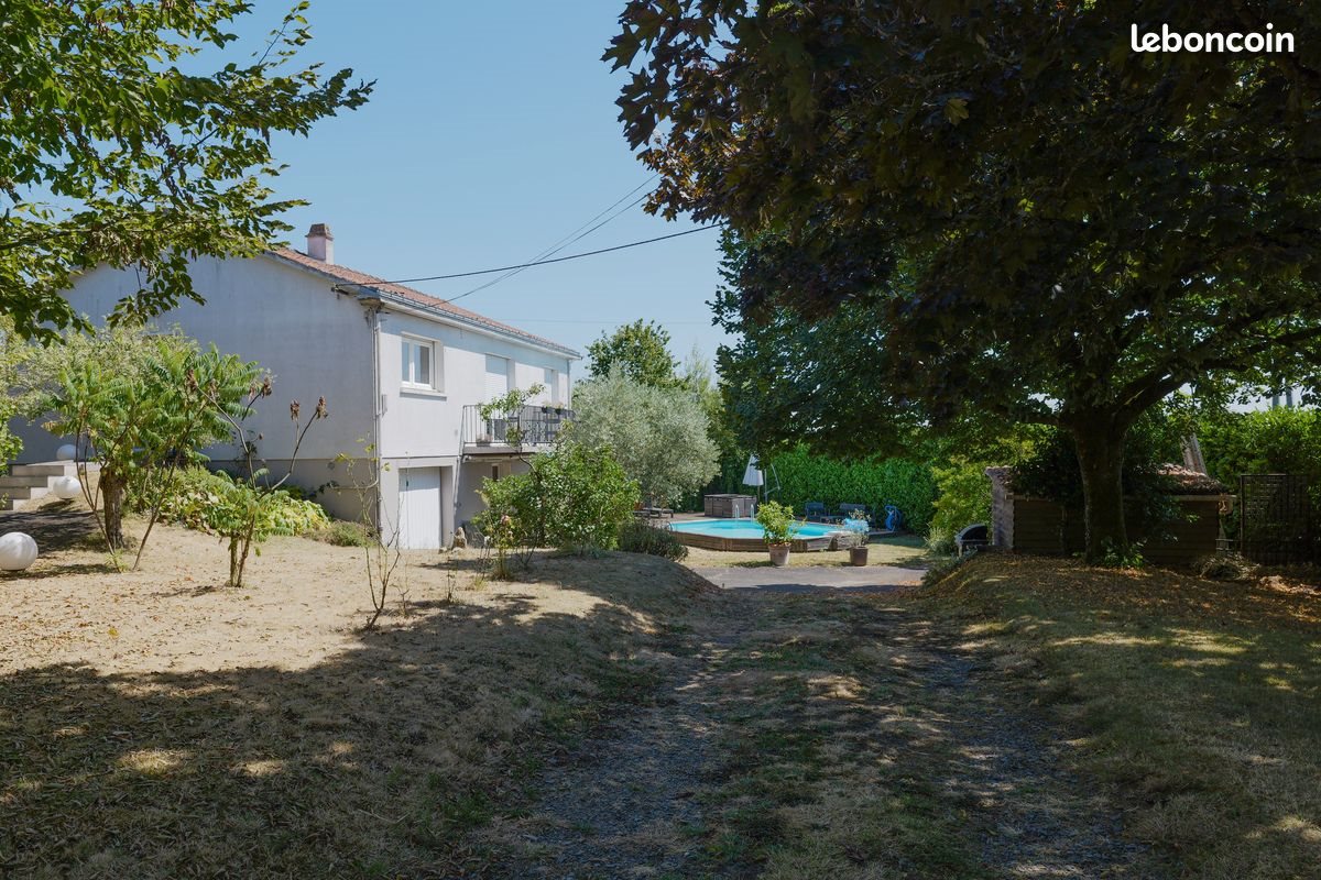 Maison à vendre, 150m², La Châtaigneraie