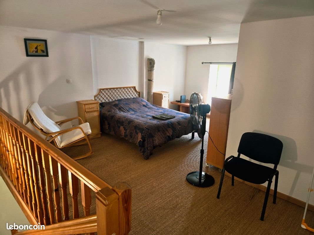 Maison à louer, 50m², Bouresse