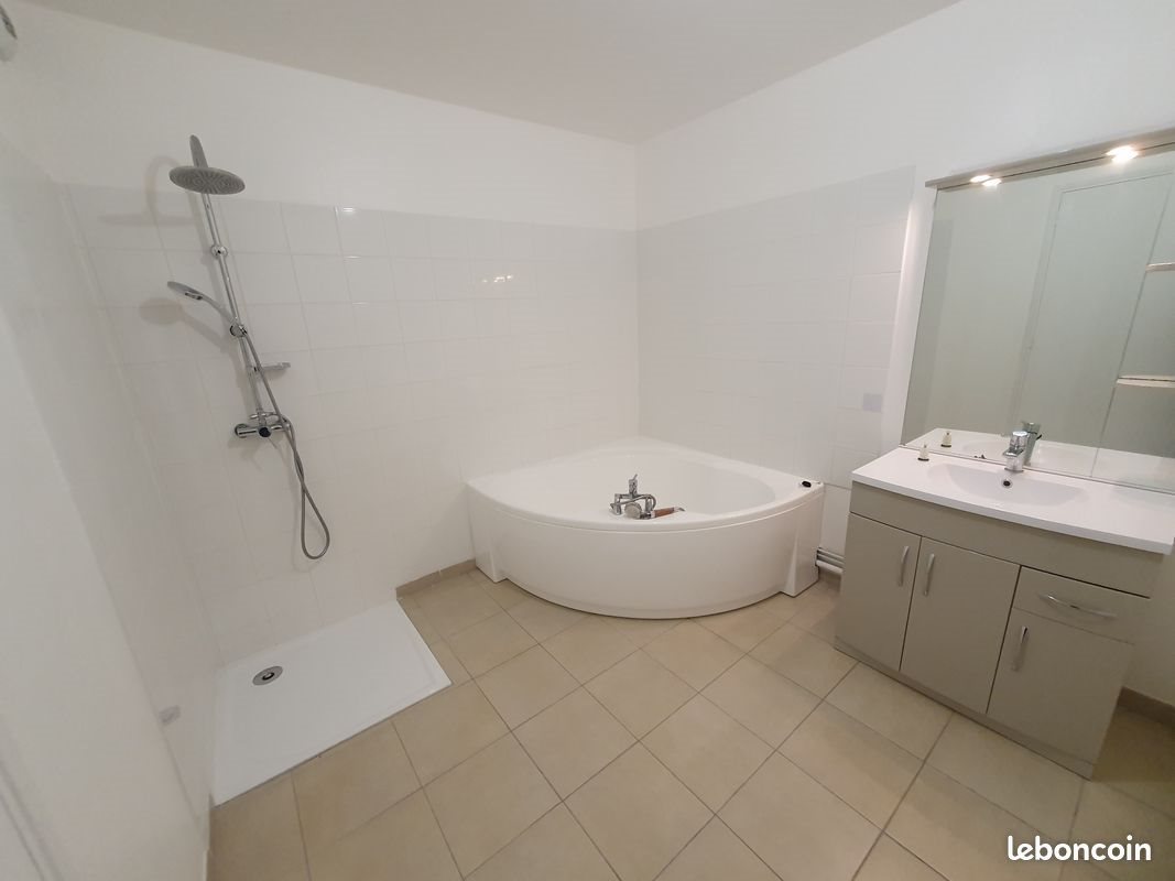 Maison à louer, 130m², Pressigny-les-Pins