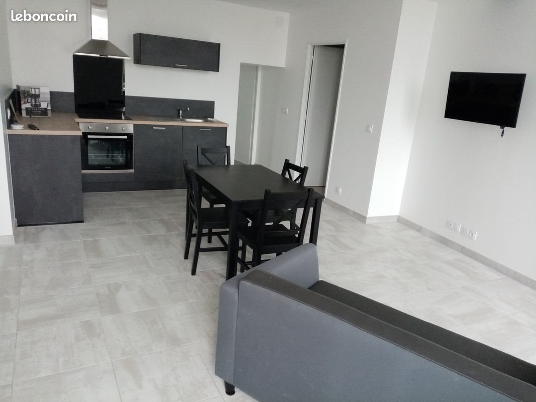 Appartement à louer, 45m², Saint-Jean-d'Angély
