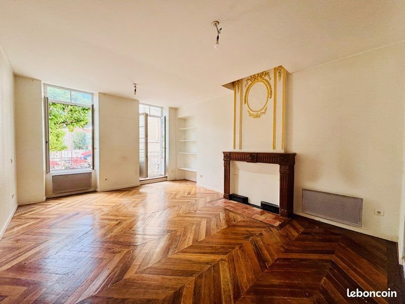Appartement à louer, 43m², Valence