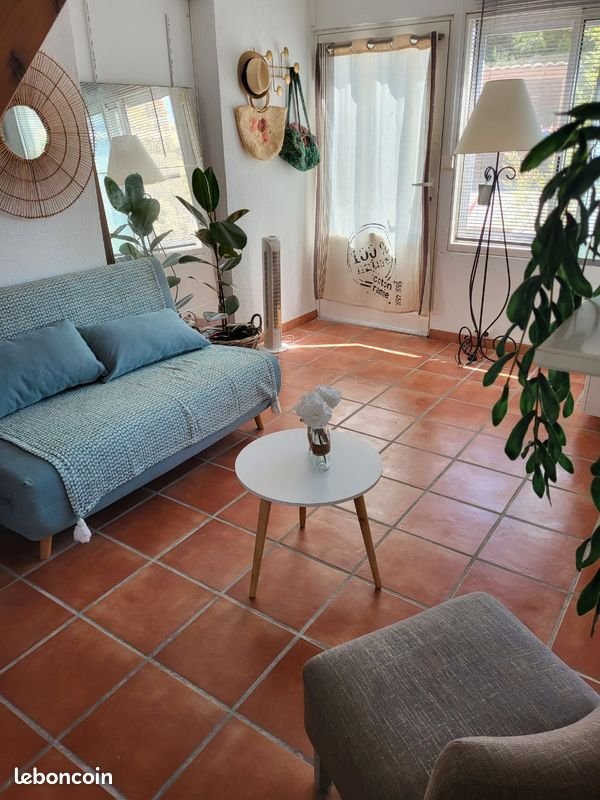 Appartement à louer, 25m², Arles