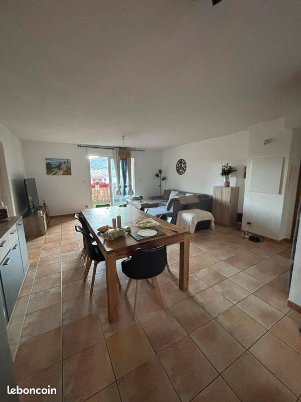 Appartement à louer, 62m², Peipin