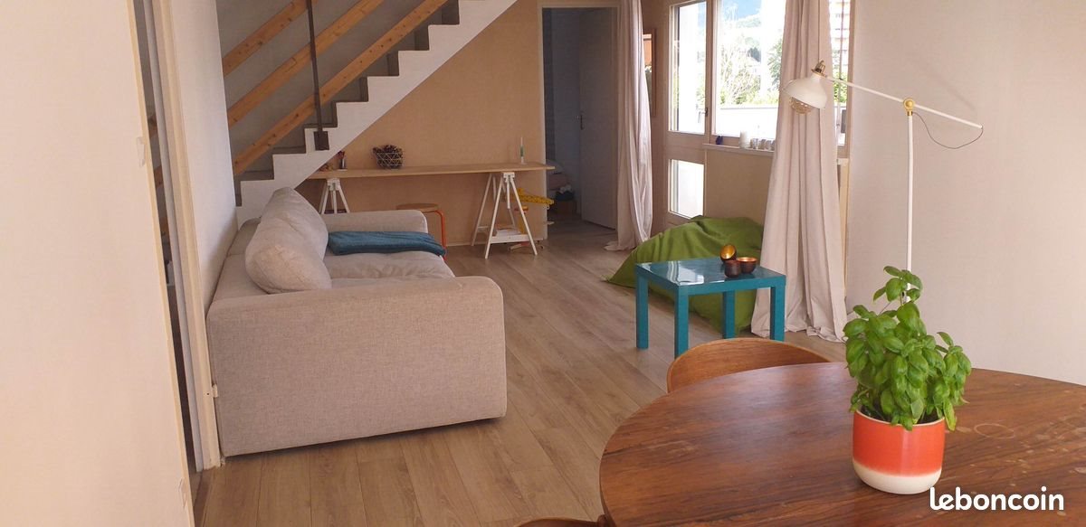Appartement à louer, 78m², Annecy