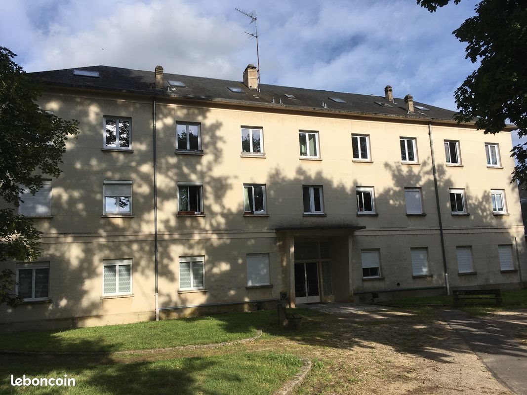 Appartement à louer, 90m², Nainville-les-Roches