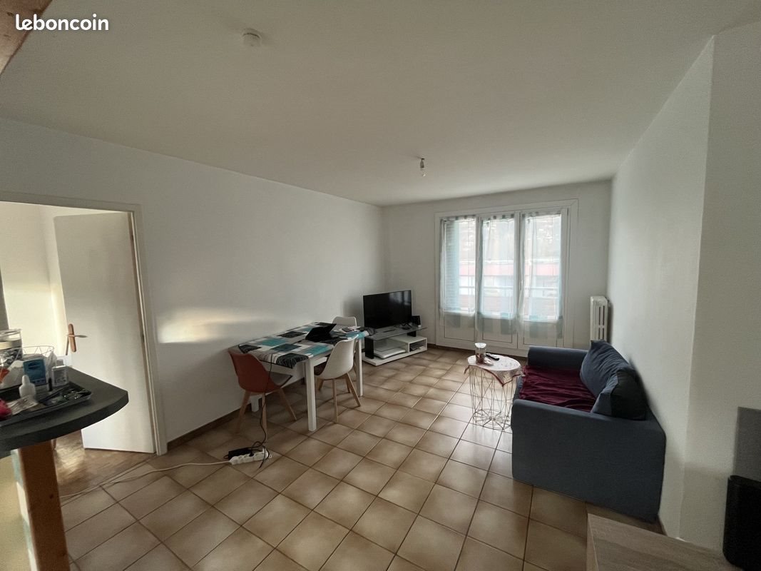 Appartement à louer, 51m², Fontaine