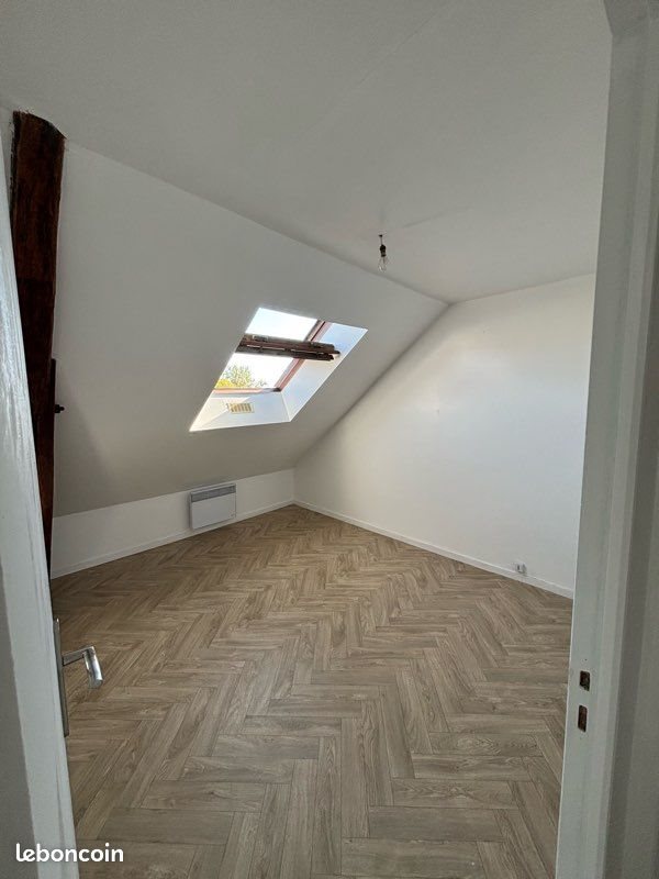 Appartement à louer, 37m², Château-Renard