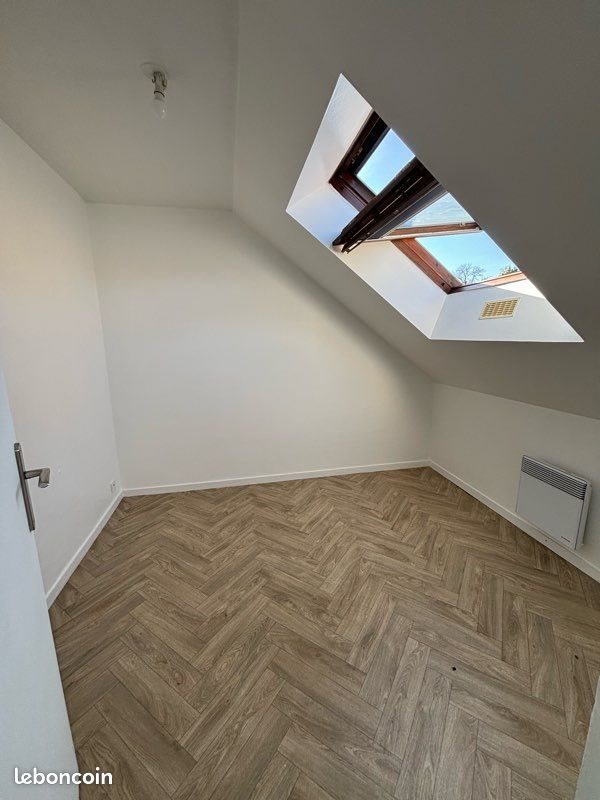 Appartement à louer, 37m², Château-Renard