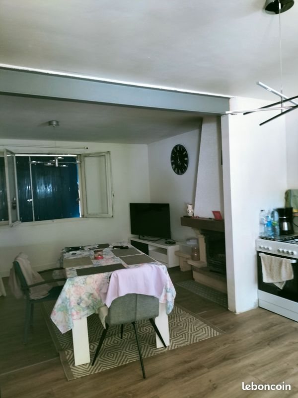 Maison à vendre, 61m², Saint-Goazec