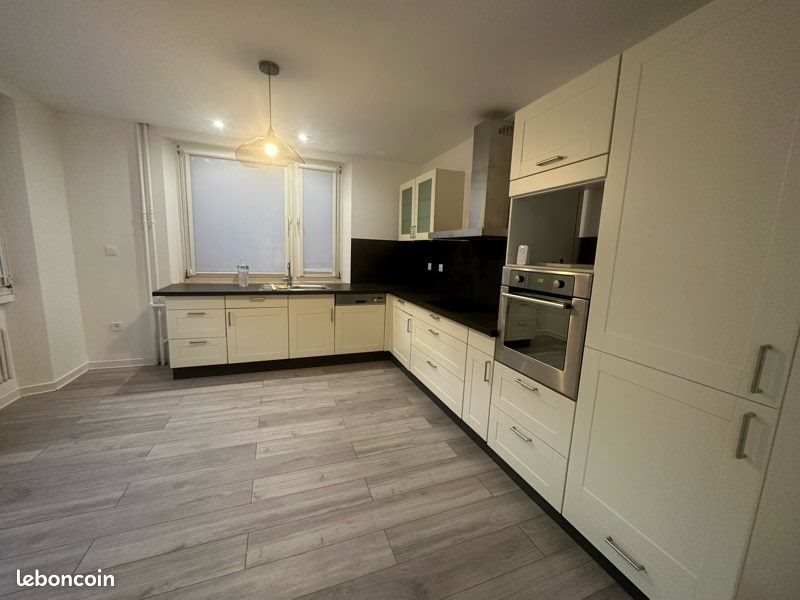 Appartement à louer, 130m², Bouzonville