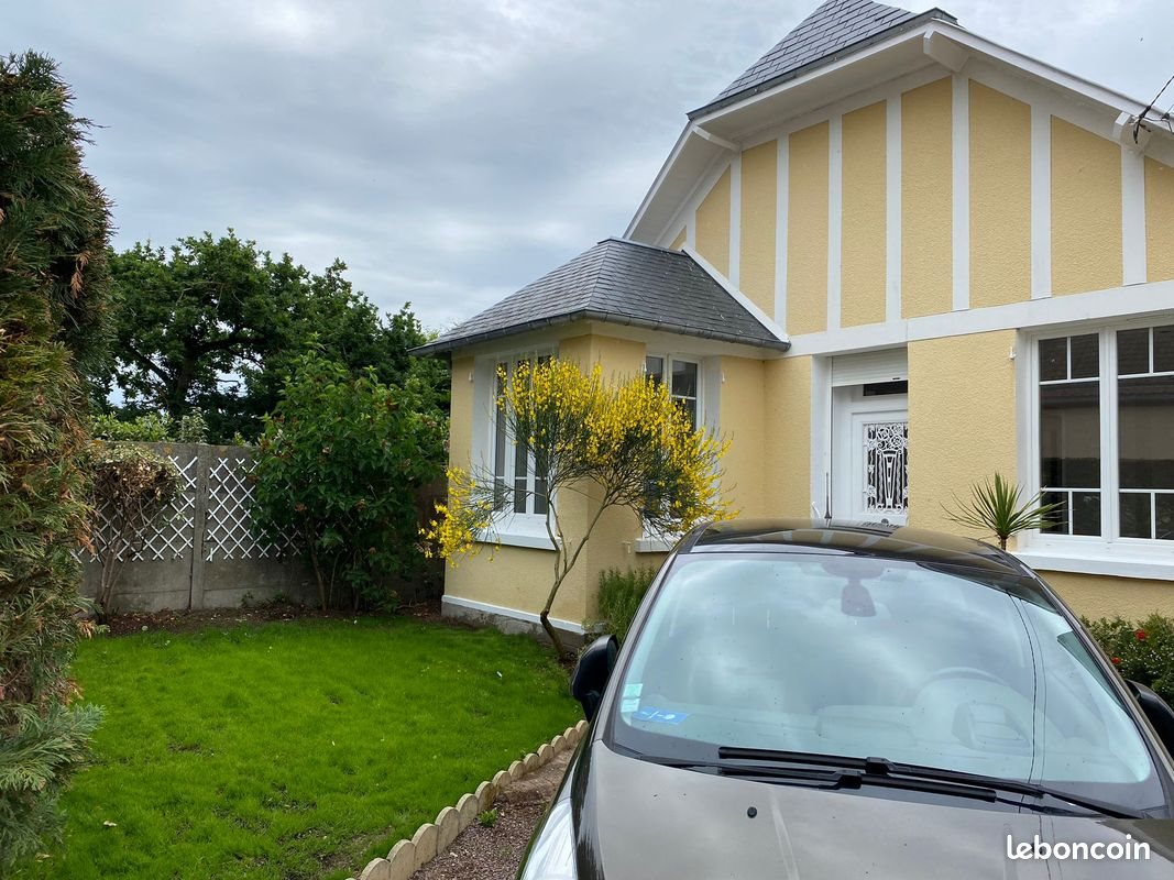 Maison à louer, 60m², Jullouville