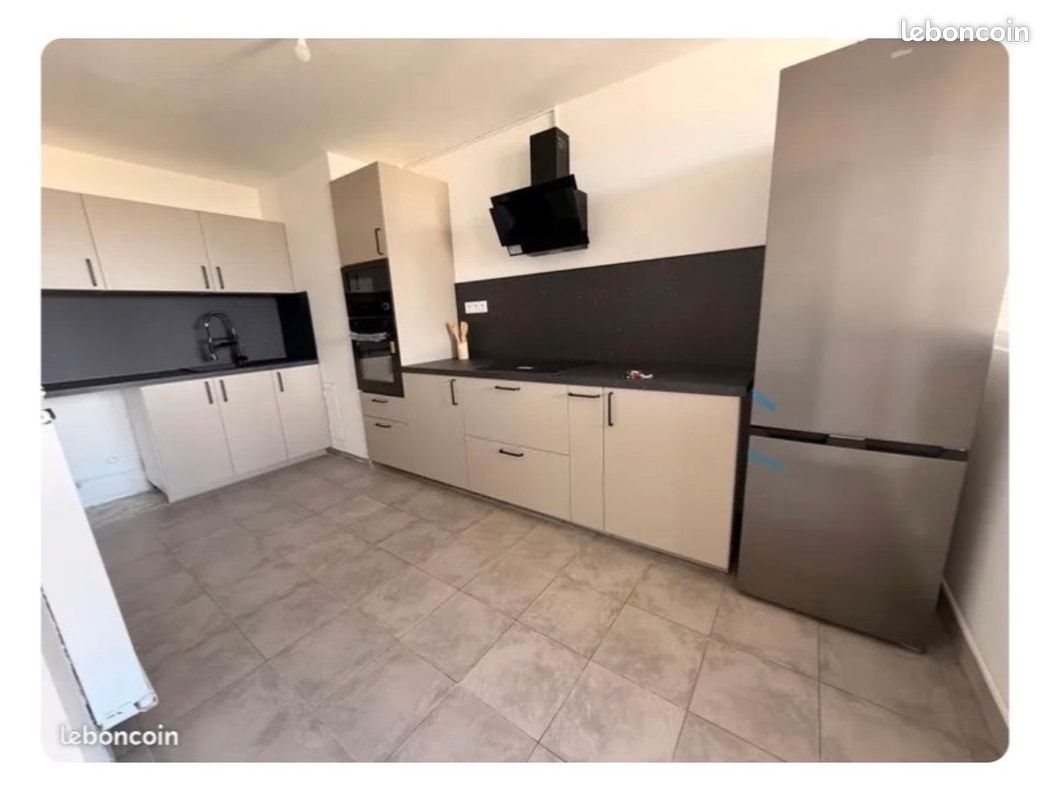 Appartement à louer, 68m², Istres