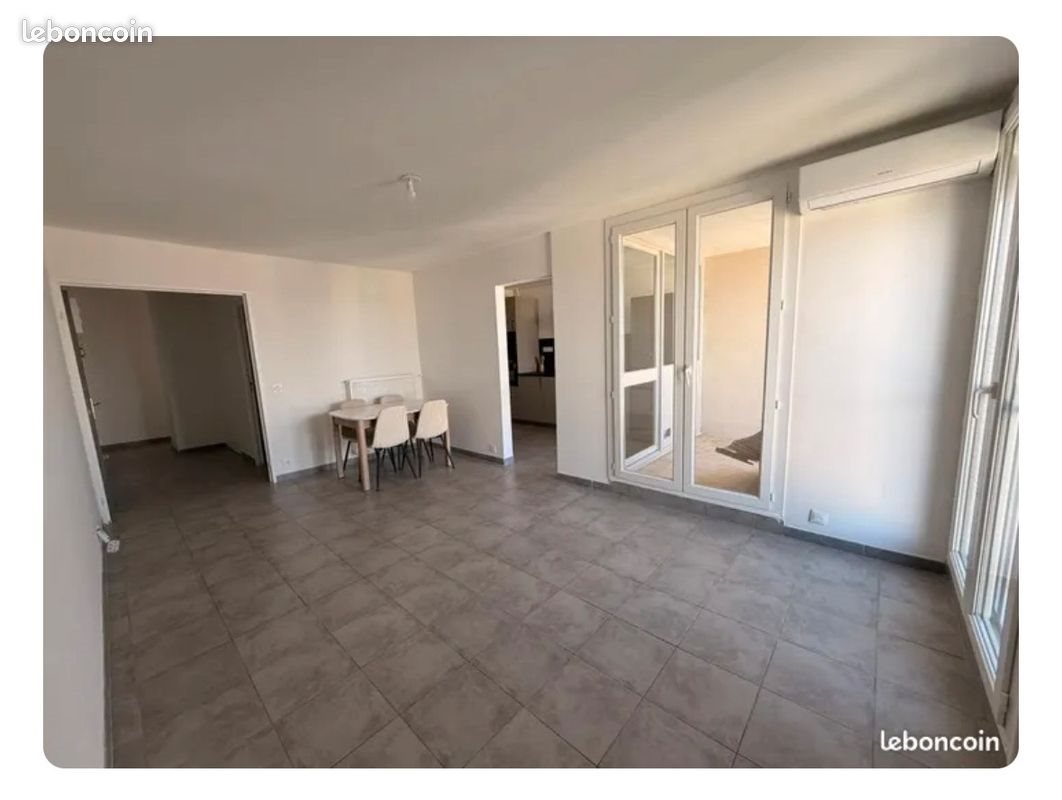 Appartement à louer, 68m², Istres