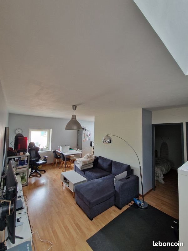 Appartement à louer, 42m², Belleville
