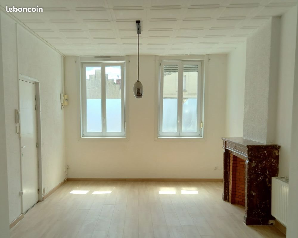 Appartement à louer, 61m², Abscon