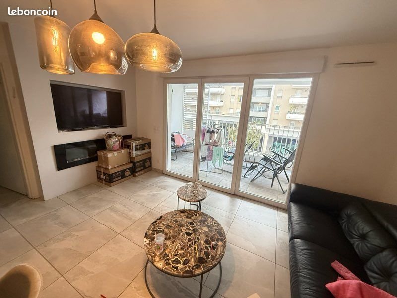 Appartement à louer, 87m², Marseille 8ème