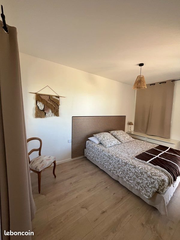Appartement à louer, 45m², La Garde-Freinet