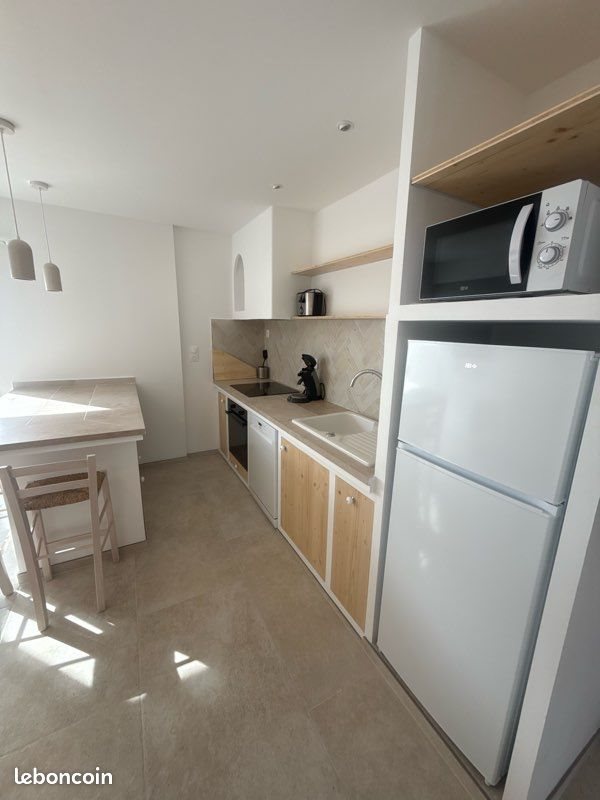 Appartement à louer, 40m², Marignane