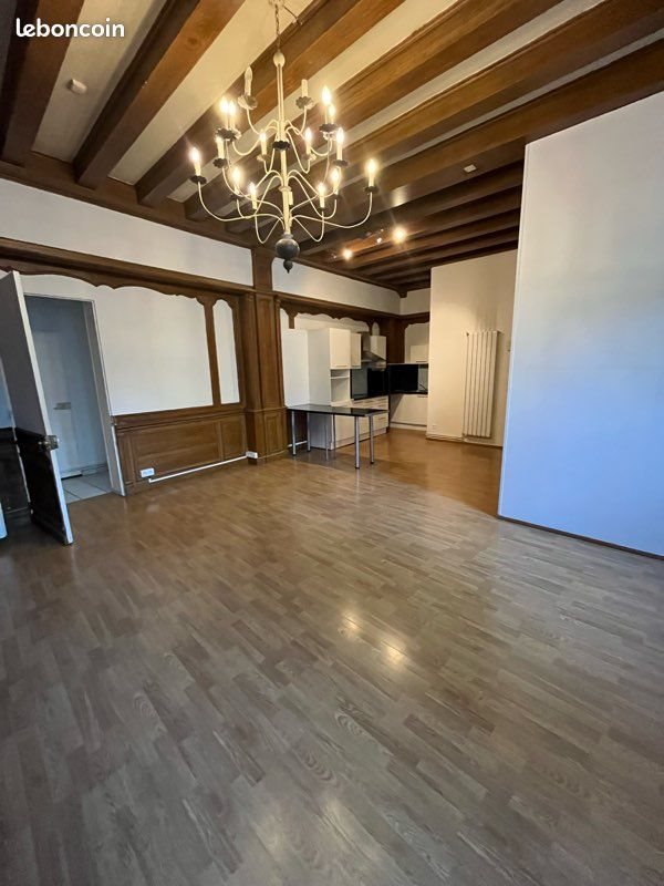 Appartement à louer, 47m², Moulins