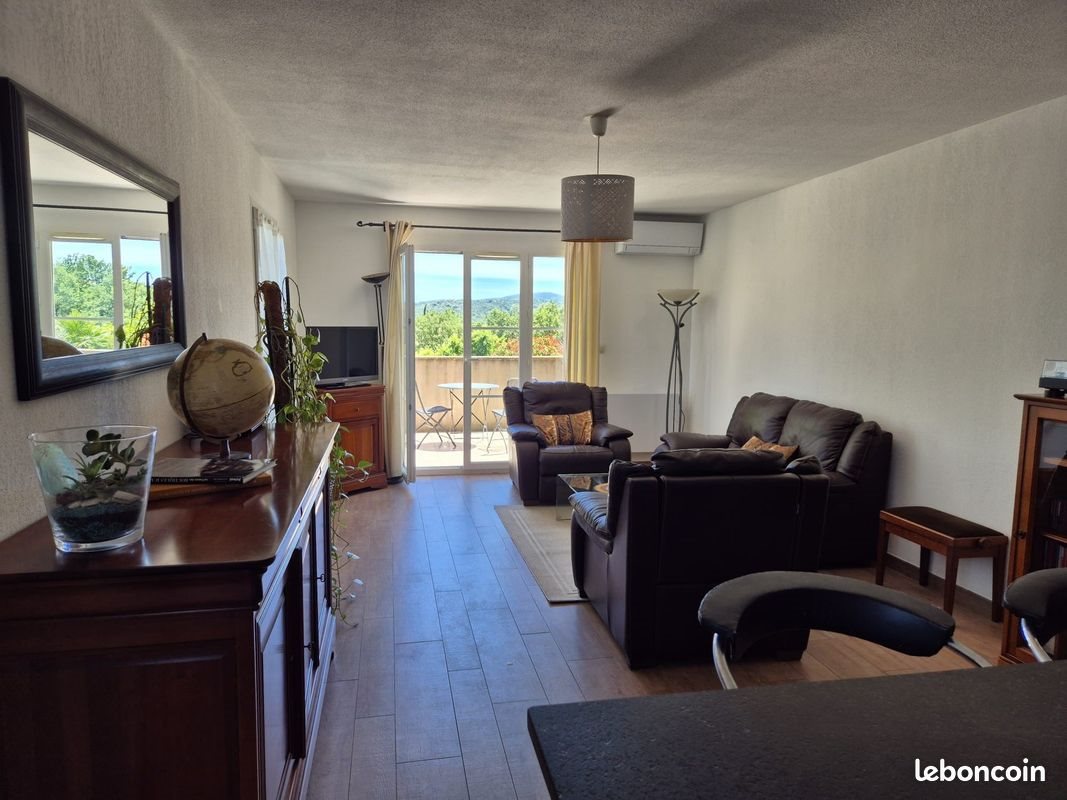 Appartement à vendre, 68m², Cogolin