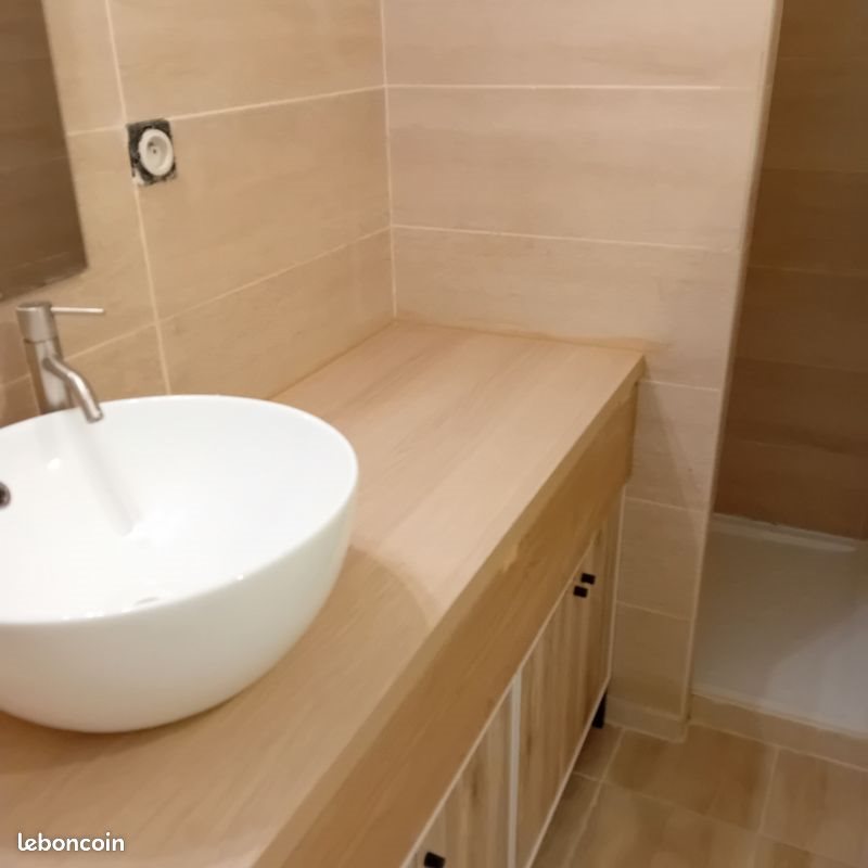 Appartement à louer, 40m², Quissac