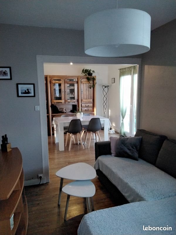 Appartement à louer, 70m², Rochefort