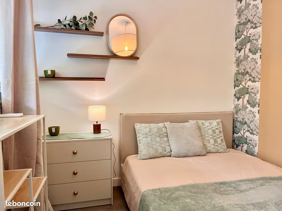 Appartement à louer, 24m², Antibes