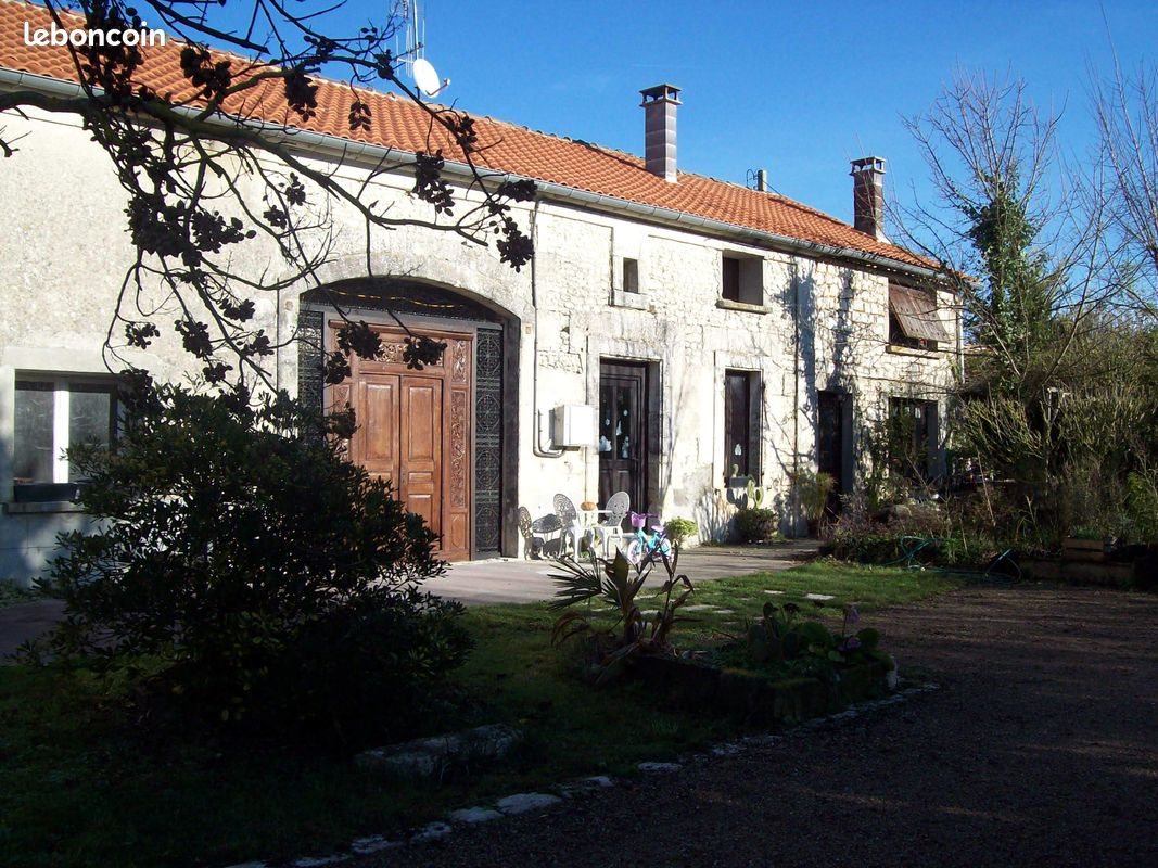 Maison à vendre, 370m², Barbezieux-Saint-Hilaire