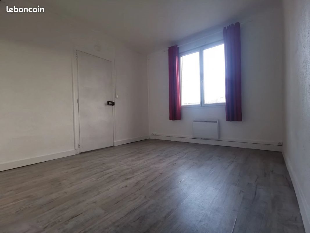 Appartement à louer, 18m², Donges