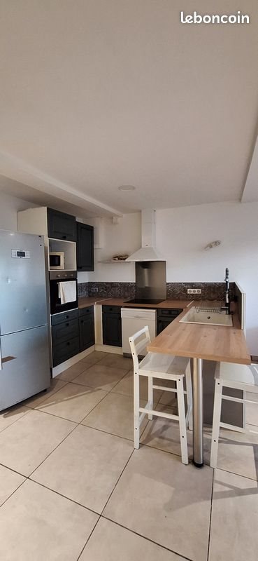 Appartement à louer, 70m², Saint-Andiol