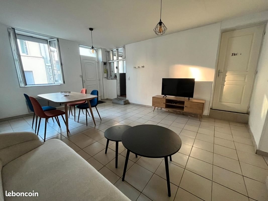 Appartement à louer, 51m², Moulins