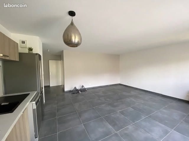 Appartement à louer, 70m², Marseille 10ème