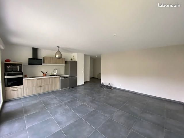 Appartement à louer, 70m², Marseille 10ème