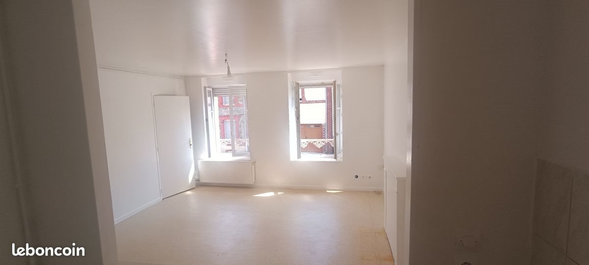Appartement à louer, 45m², Monthermé